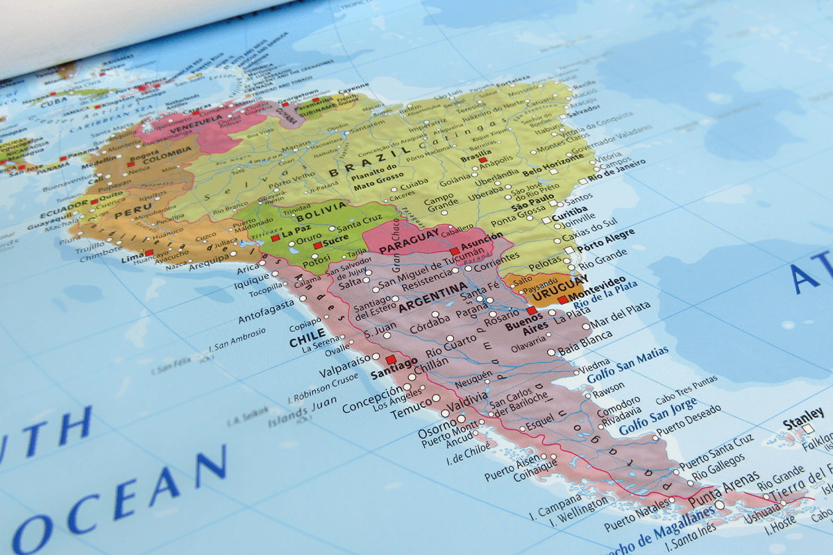 20250520_Bitso-Blog_EmergingMarkets-img_006-1200x800 (1)